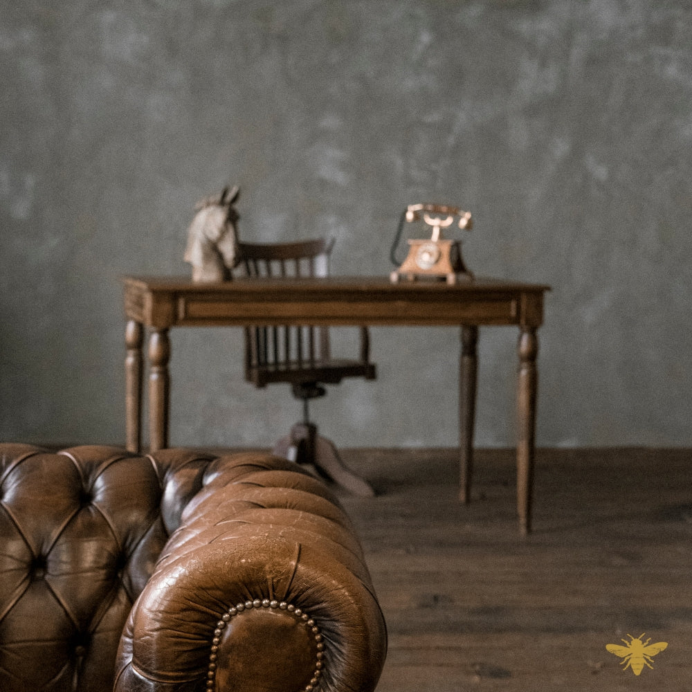 That's So Shaen | Leather & Agarwood Fragrance Oil